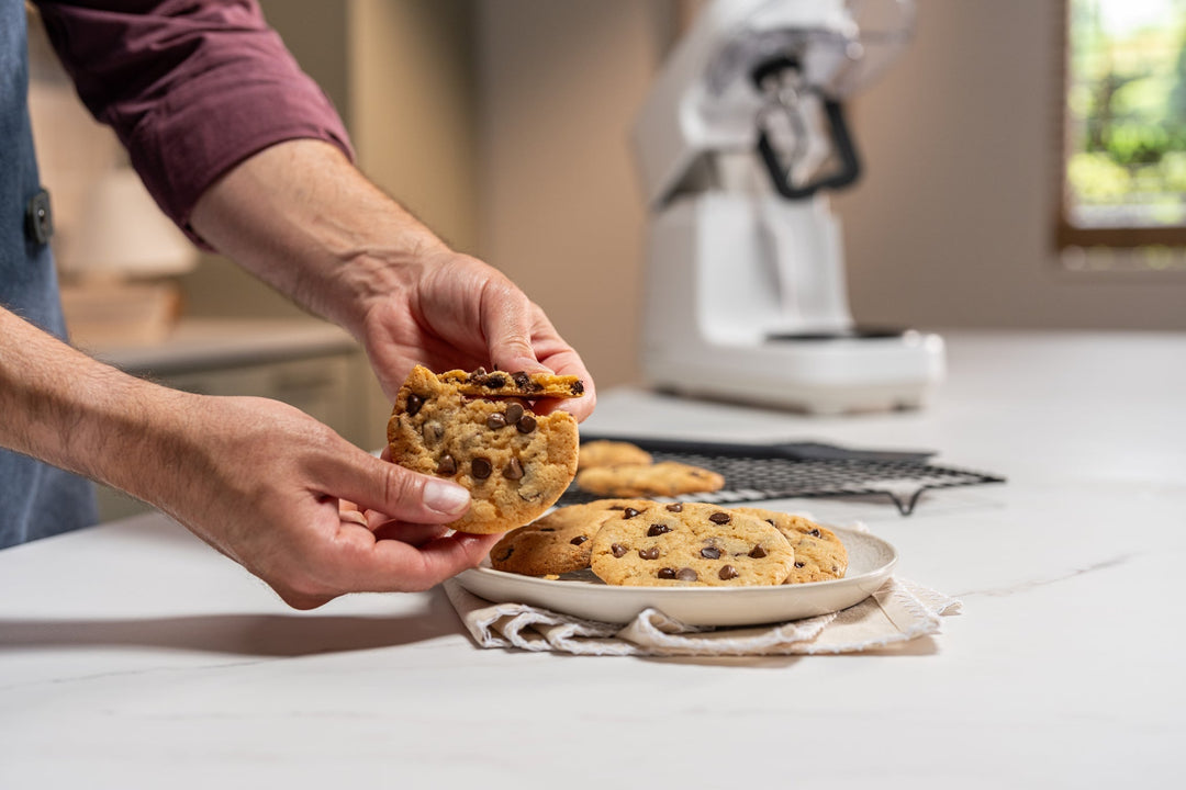 Bakery-level Chocolate Chip Cookies