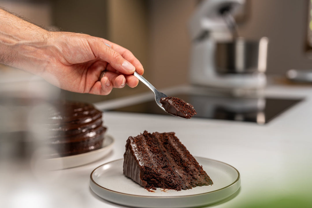 Matilda-inspired Chocolate Cake using Ooni Halo Core