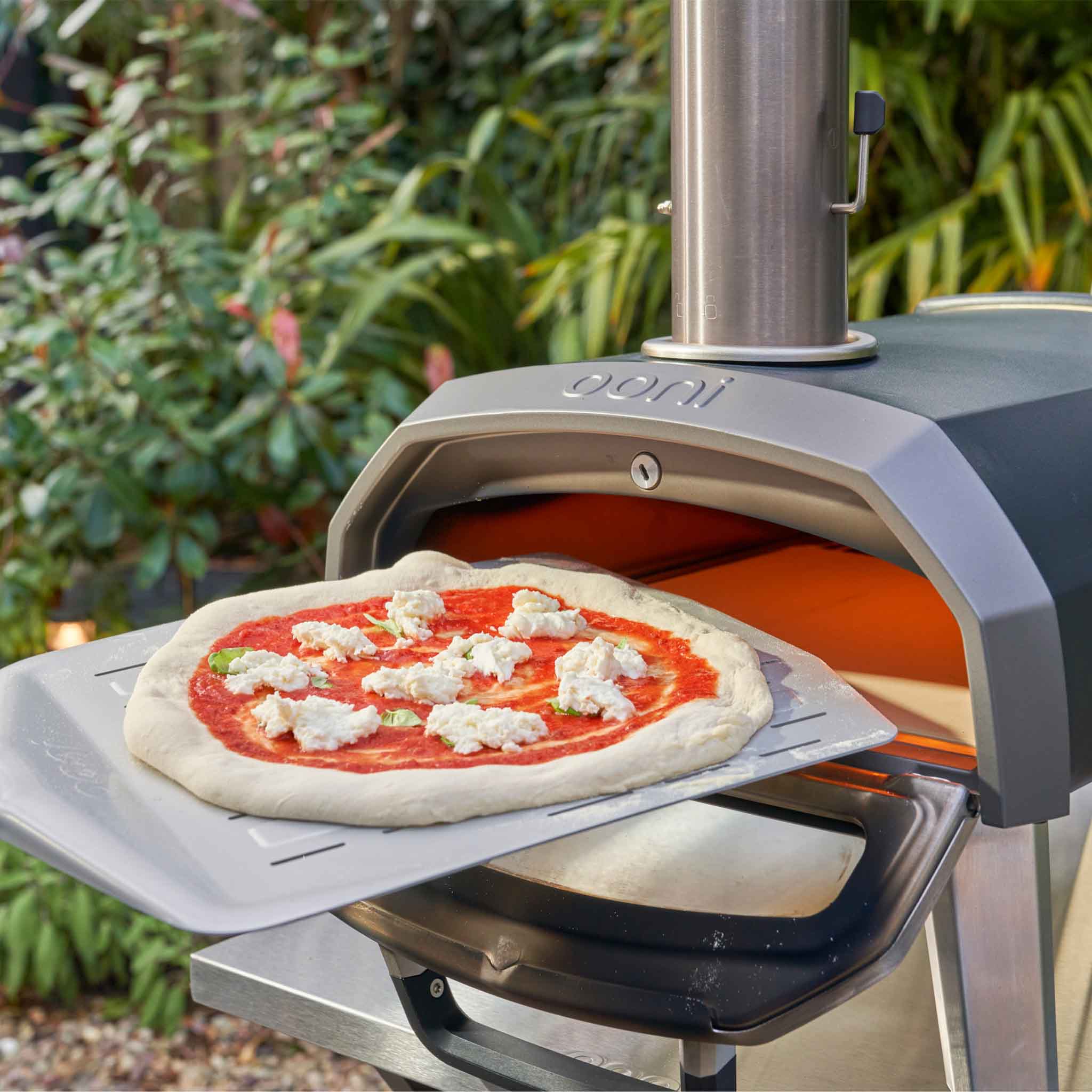 Ooni Perforated Pizza Peel Bundle