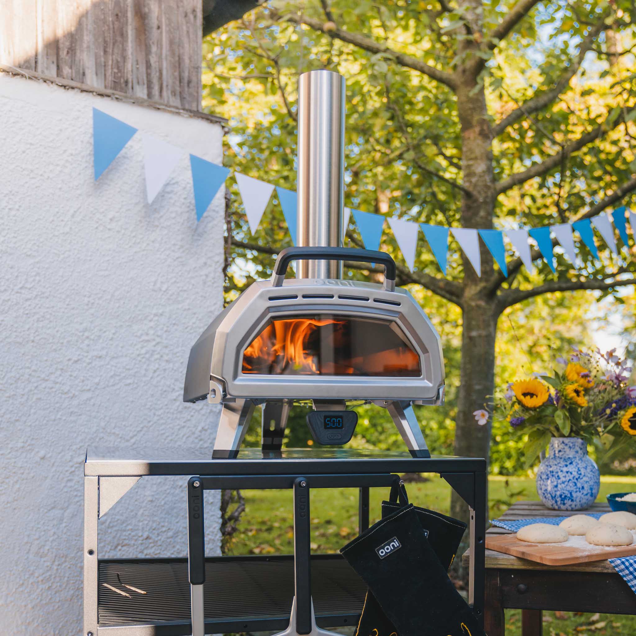 Ooni Karu 16 Multi-Fuel Pizza Oven - 1st Generation
