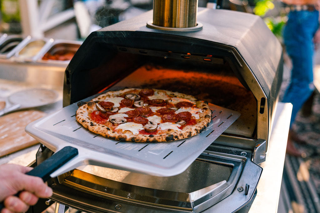 Ooni Karu 16 Multi-Fuel Pizza Oven - 1st Generation